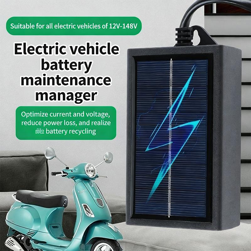 Solar Powered Charger - Pengisi Daya Baterai 12V 24V Bertenaga